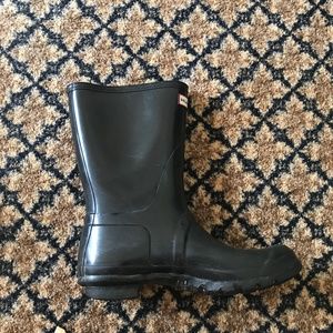 Short Black Hunter Boots Size 11